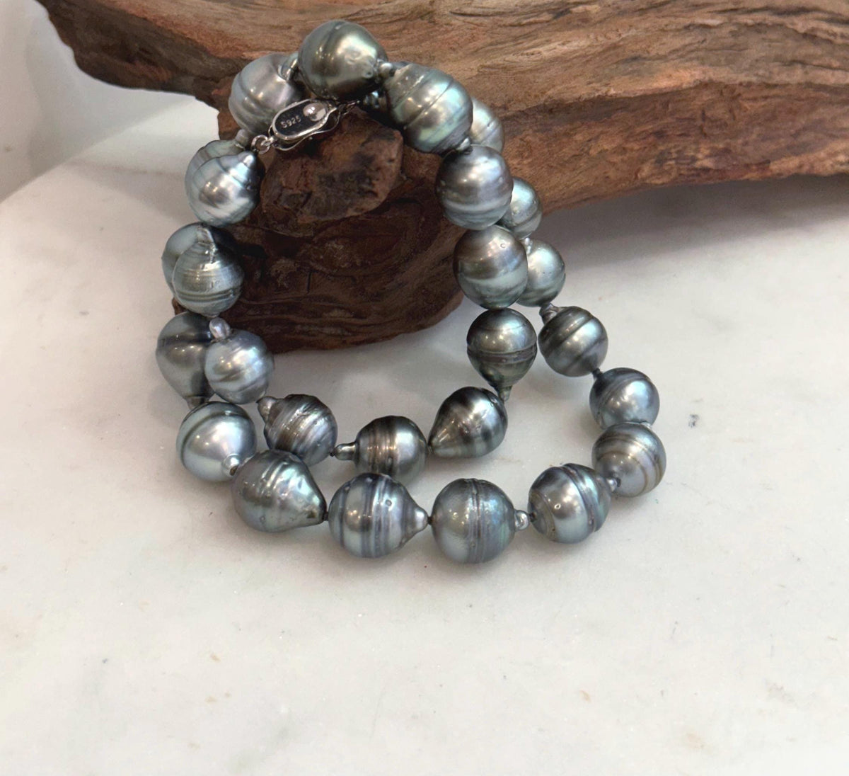 11–13.5mm Tahitian pearl necklace with extreme mirror luster