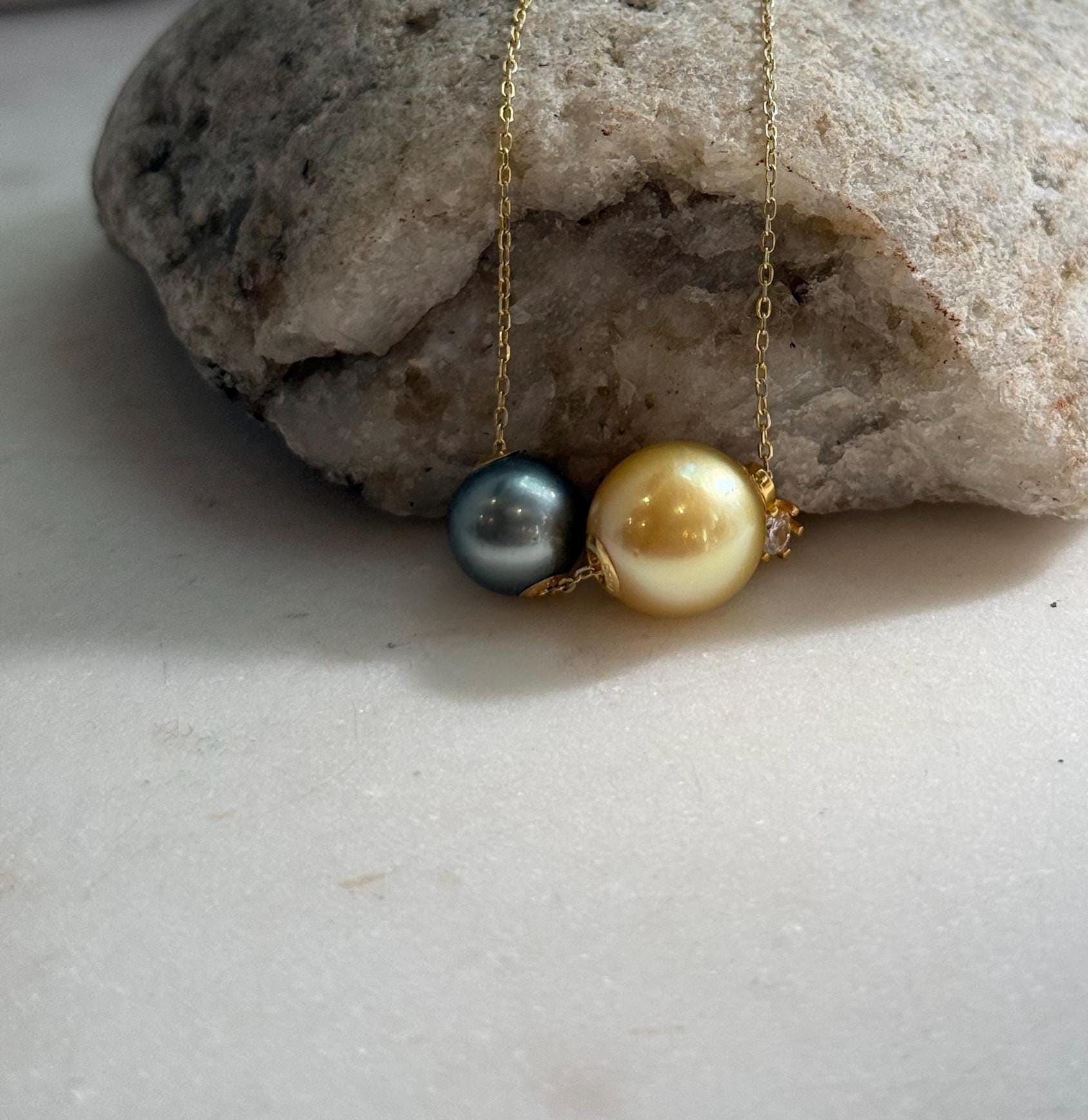 9.2–11.1mm genuine saltwater pearl pendant with 18K gold
