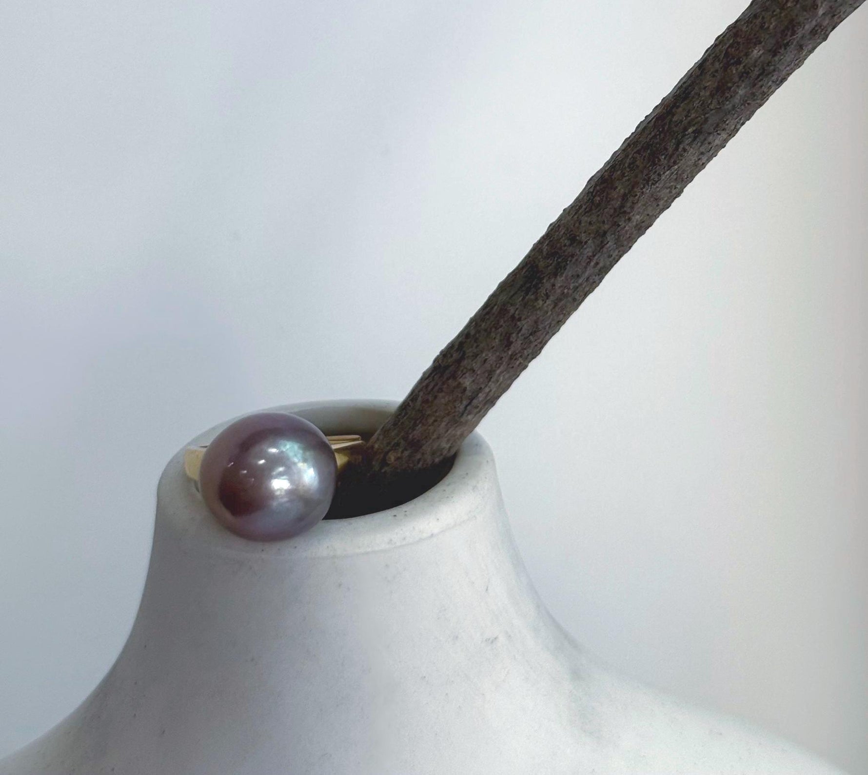 1. 3×13.2mm Edison freshwater pearl ring with extreme mirror luster and S925 sterling silver adjustable band.