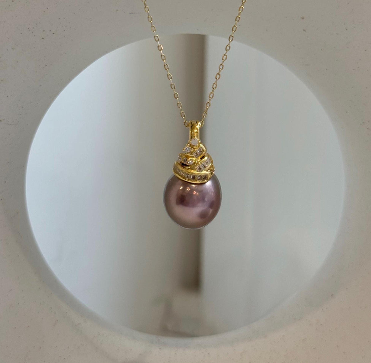 12.9mm metallic lavender rose Edison pearl pendant with brilliant mirror-like luster