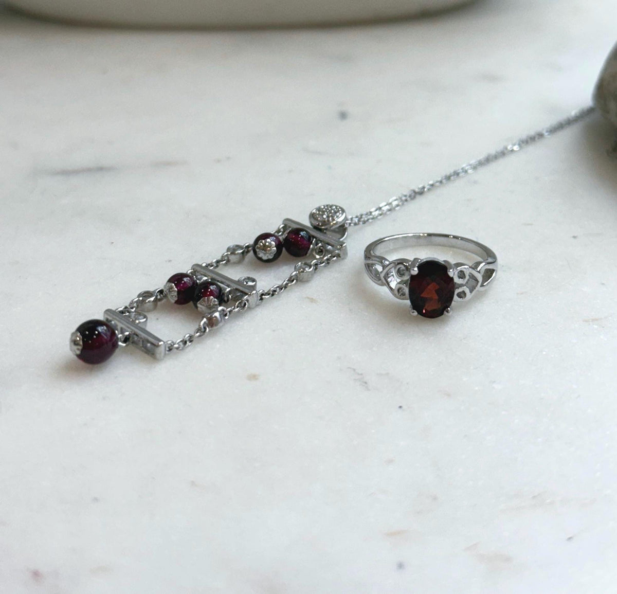 S925 sterling silver garnet necklace pendant and matching gemstone ring