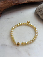 Elegant saltwater pearl bracelet made with genuine South Sea golden pearls.