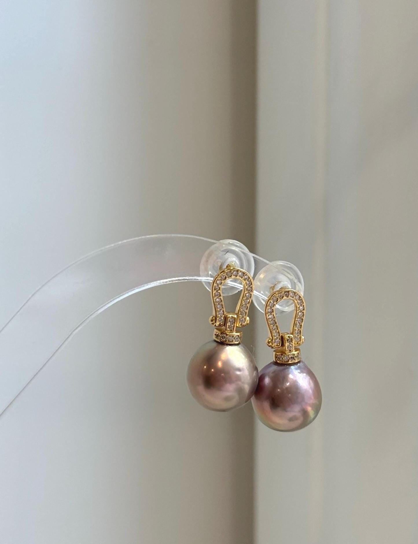 Elly’s 12.1mm Edison rose gold pearl earrings with extreme mirror luster and S925 sterling silver.