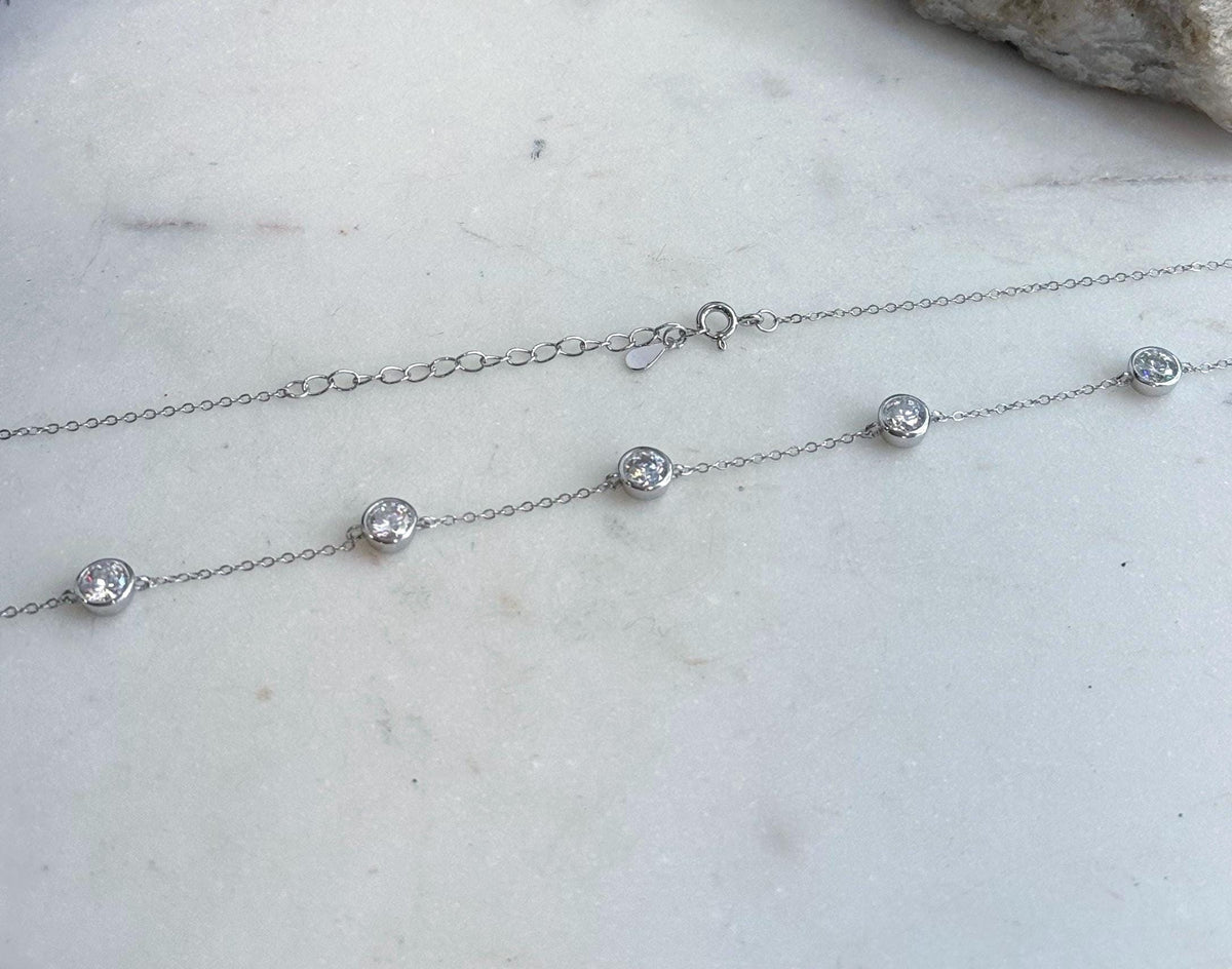 2. 5ct round brilliant moissanite necklace