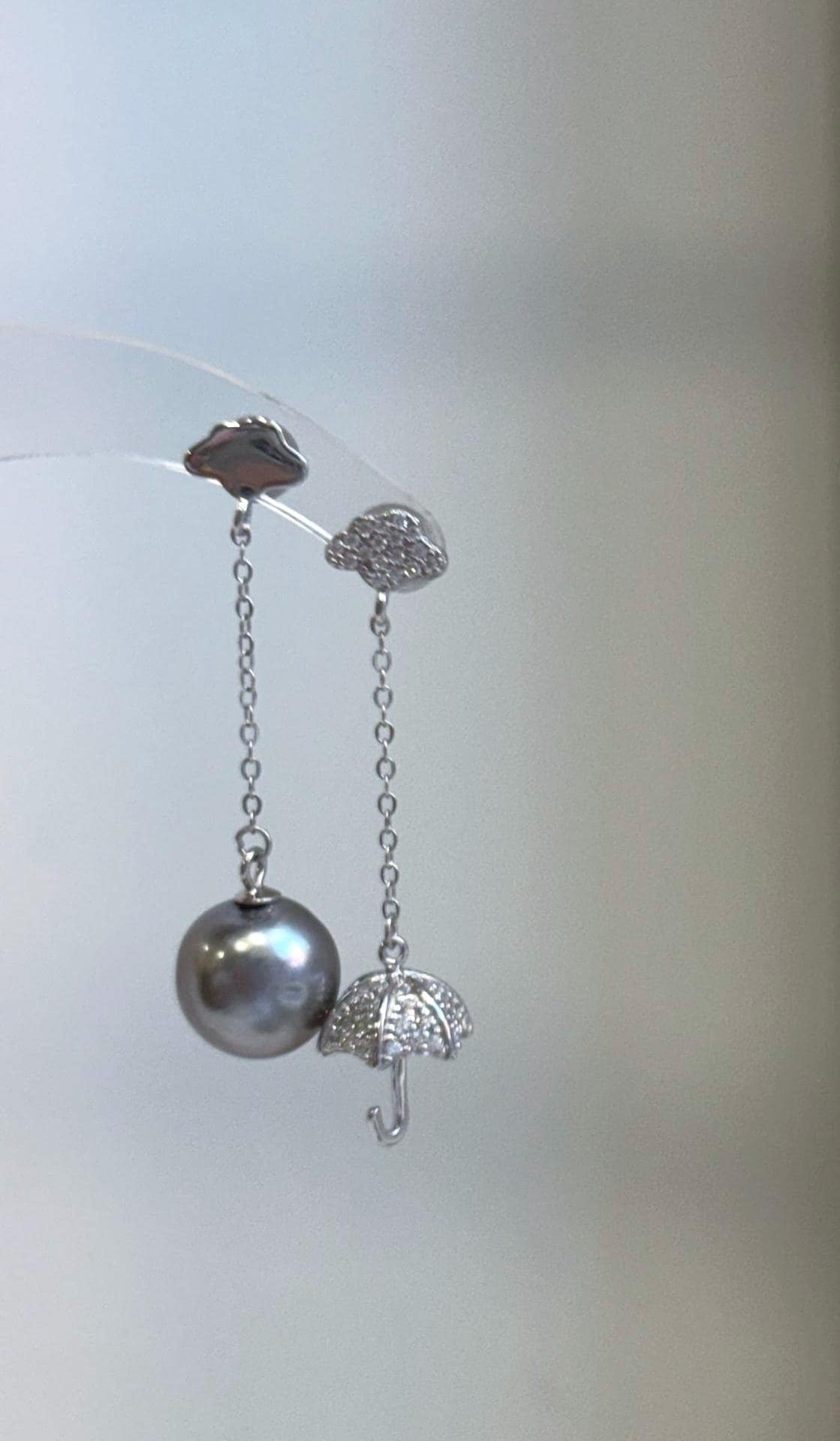 Elegant Tahitian pearl chandelier earrings for women