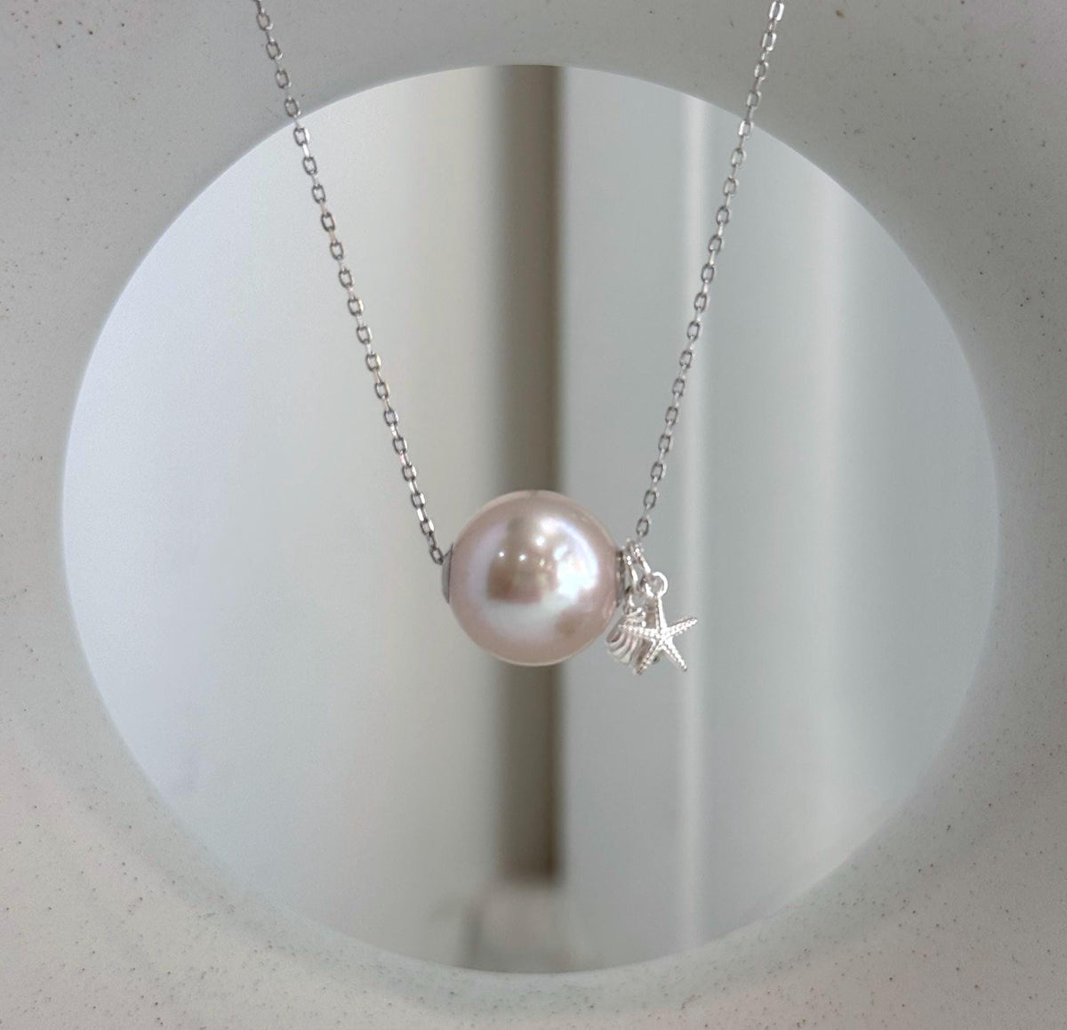 Large round Edison freshwater pearl pendant with brilliant luster