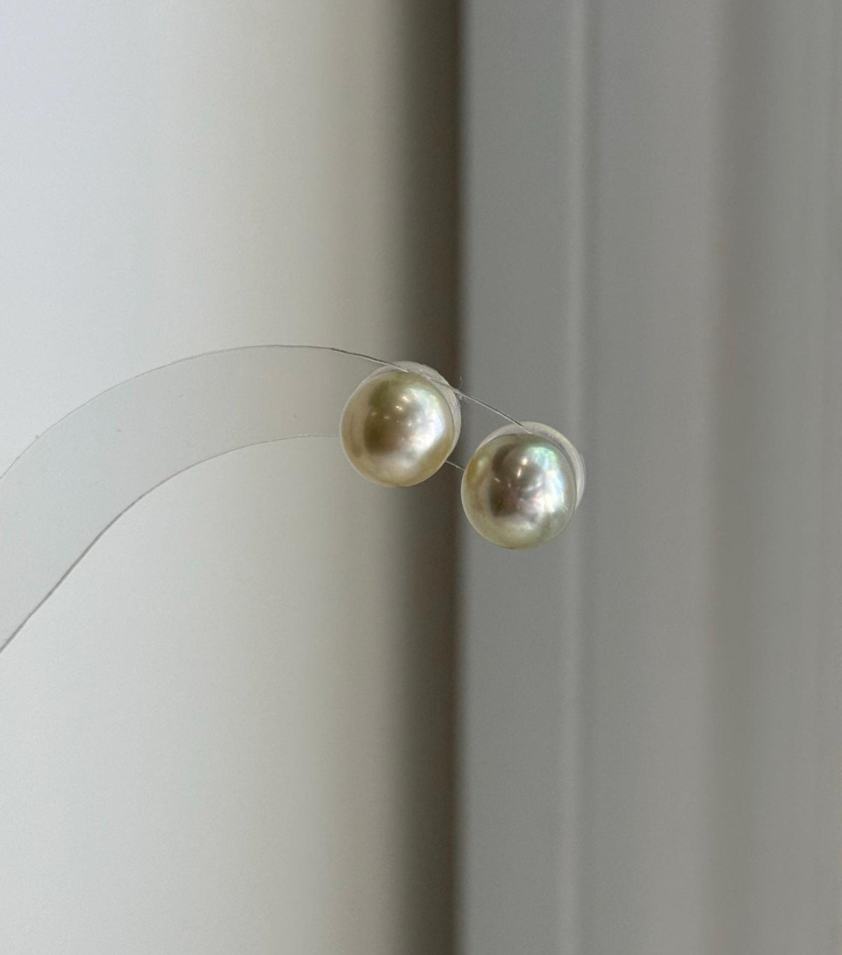 Minimalist genuine saltwater pearl earrings with champagne golden tone