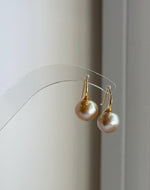 10.9mm South Sea deep gold pearl high heel hook earrings with mirror luster