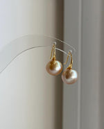South Sea deep golden pearl hook earrings in high heel shoe design