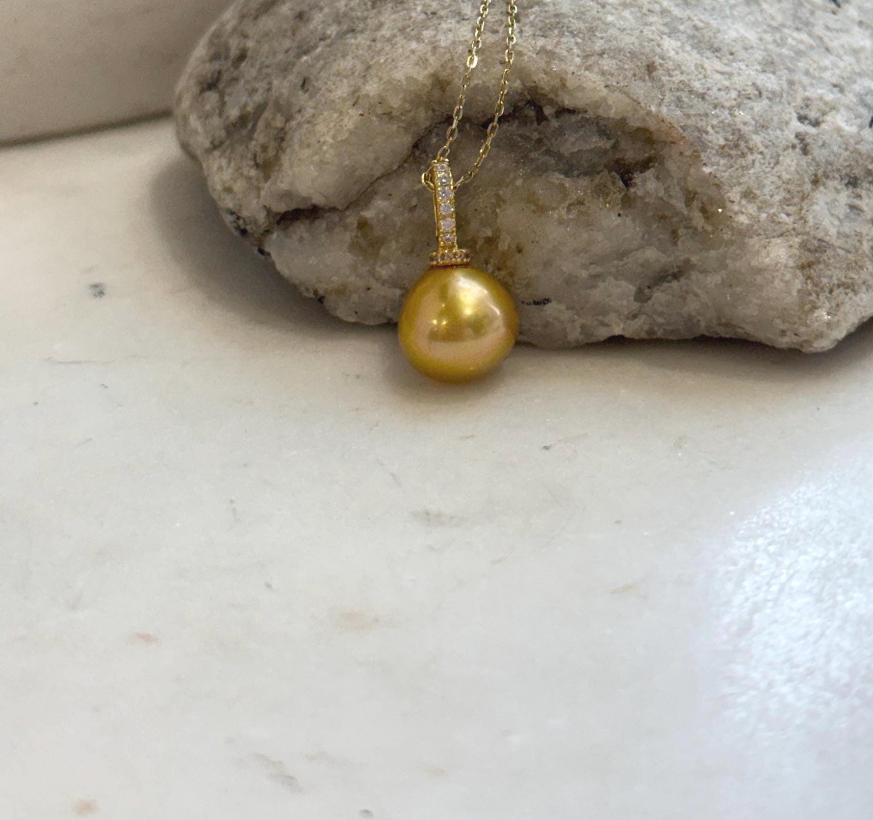 Genuine freshwater golden Edison pearl pendant in S925 sterling silver