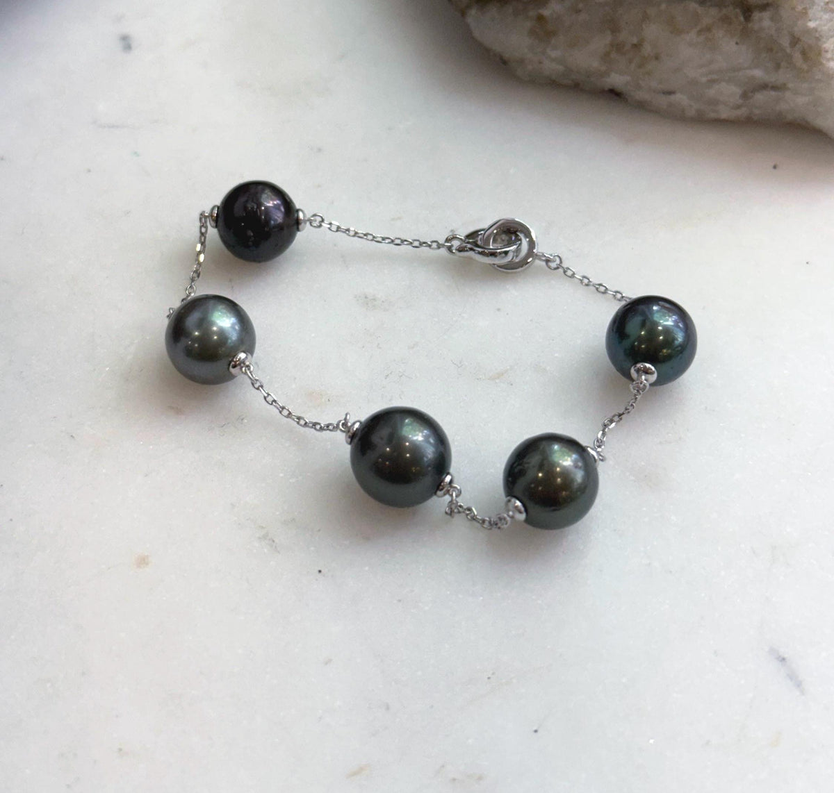 S925 sterling silver bracelet with five genuine Tahitian pearls
