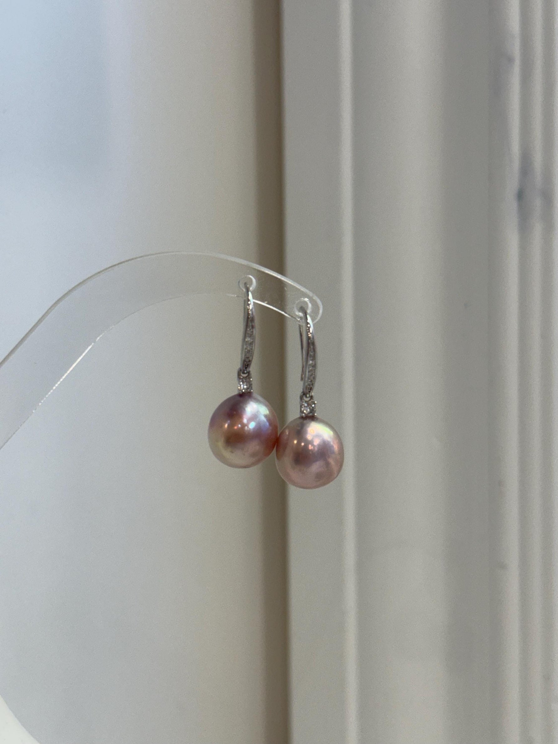 Large pink gold freshwater pearl earrings with extreme mirror luster and elegant S925 silver hooks.