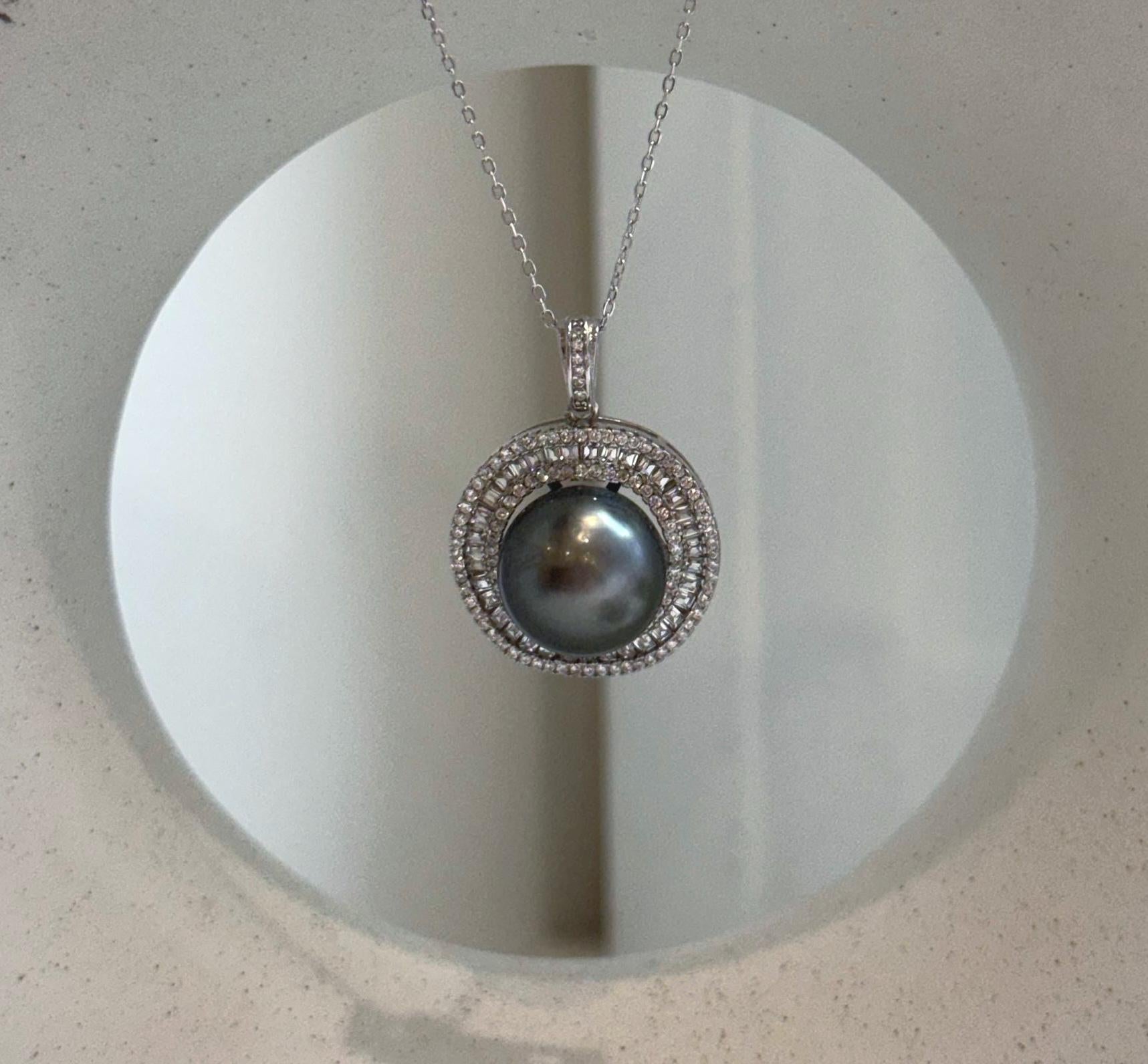 Luxury 13mm Tahitian pearl pendant featuring natural saltwater pearl color and high mirror luster.