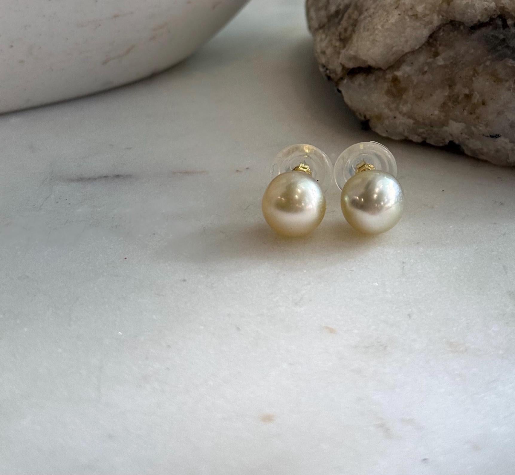 1950 pearl earrings