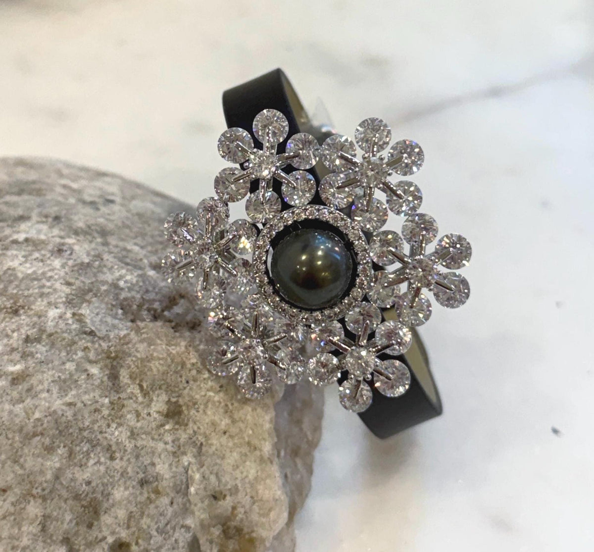 Tahitian platinum ocean pearl snowflake leather strap bracelet with extreme mirror luster