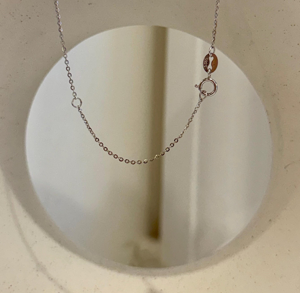 Genuine Tahitian saltwater black pearl pendant with extreme mirror-like luster