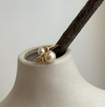 Luxury genuine Akoya pearl ring handmade with solid 18K gold