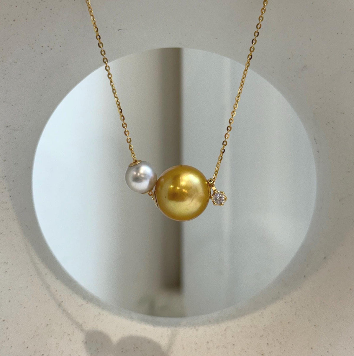 Luxury double pearl necklace with extreme mirror luster pearls