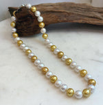 Close-up of the S925 sterling silver clasp on the Edison pearl necklace.