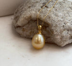 13.5x15.2mm genuine South Sea golden saltwater pearl pendant