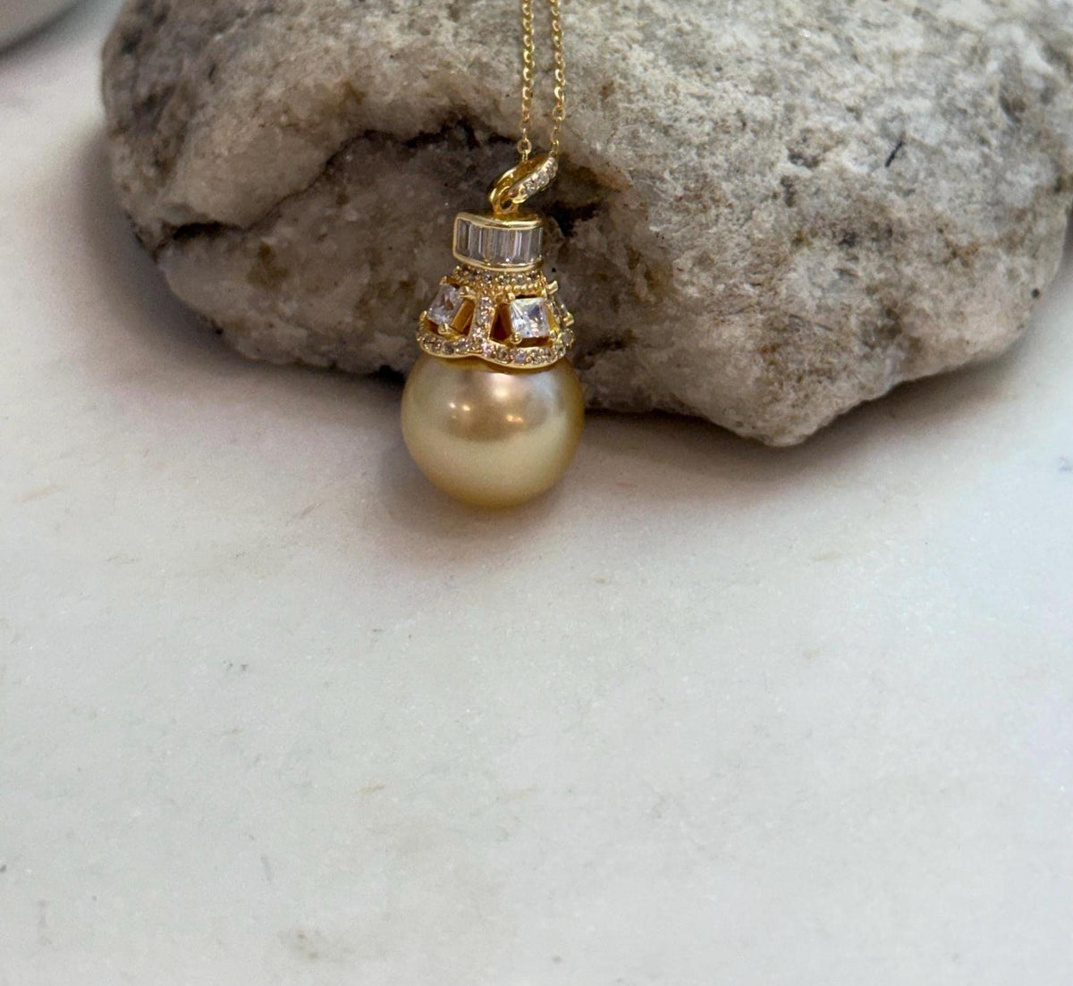 Golden South Sea pearl necklace set in gold-tone S925 sterling silver.