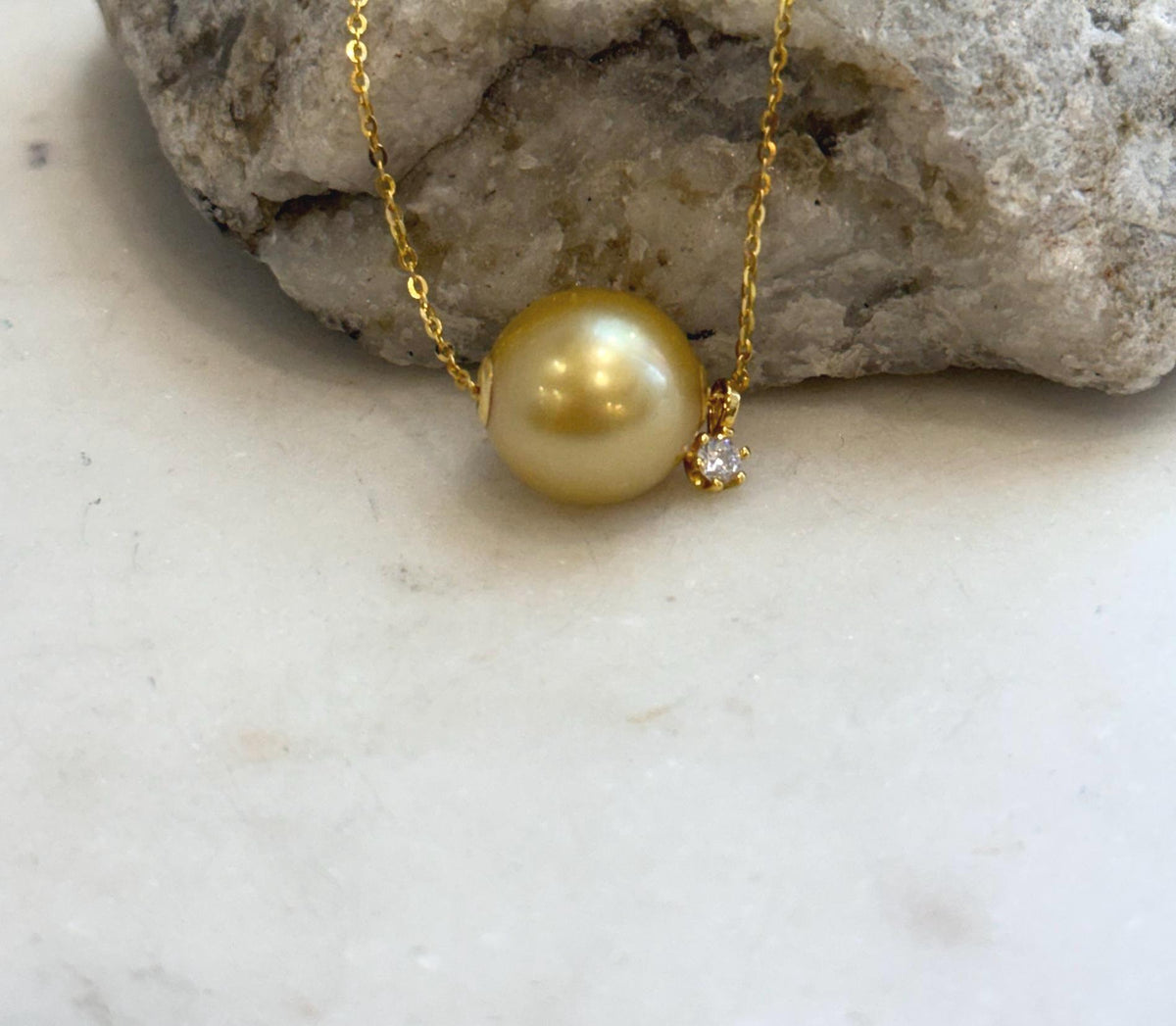 Genuine saltwater South Sea golden pearl pendant with rich deep tea color