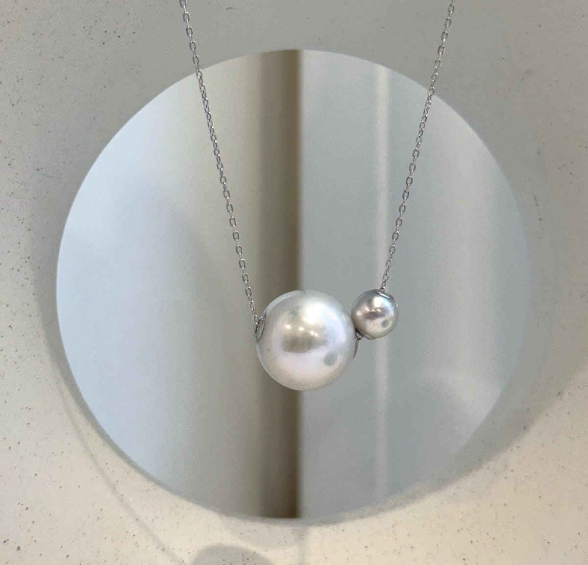 18K gold pearl pendant necklace with luminous Akoya and Edison pearls on sterling silver chain