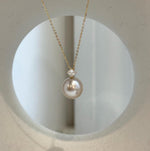 Au750 18K real gold pendant with genuine South Sea champagne ocean pearl.