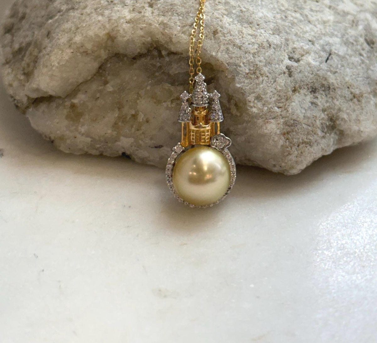 South Sea deep gold ocean pearl castle pendant with extreme luster