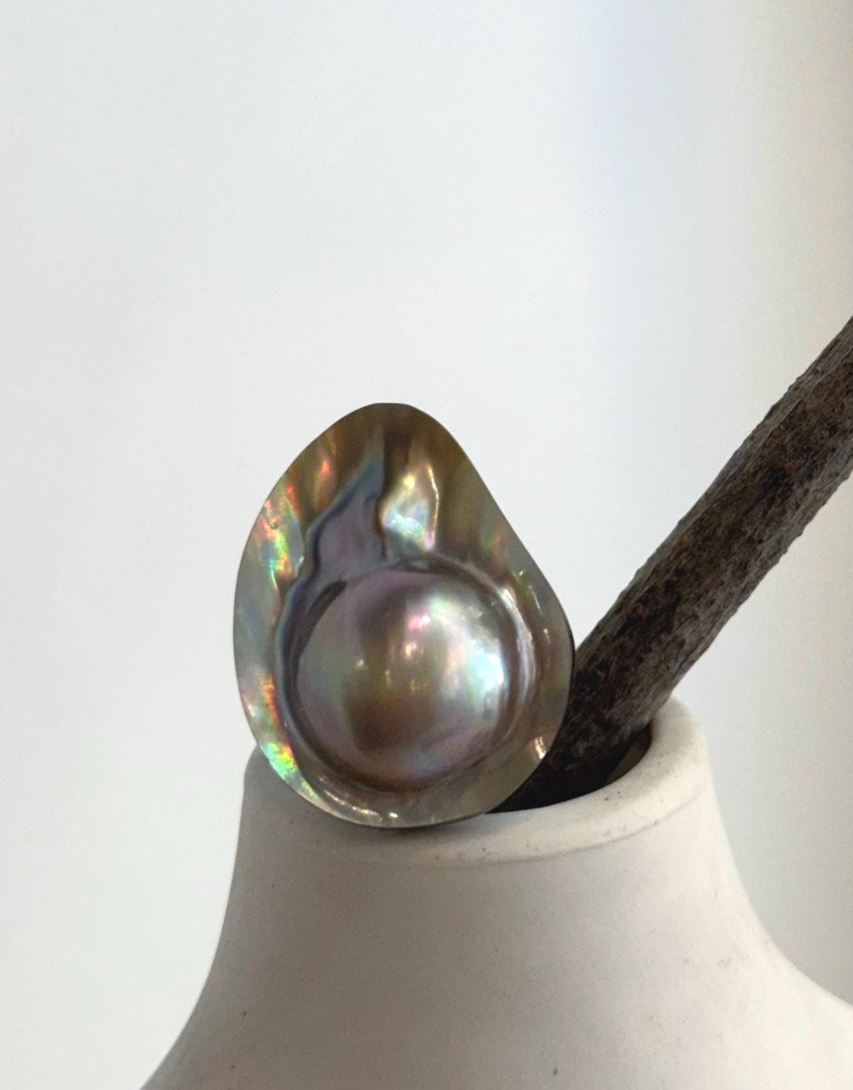 Rainbow iridescent mabe pearl statement ring in S925 sterling silver.