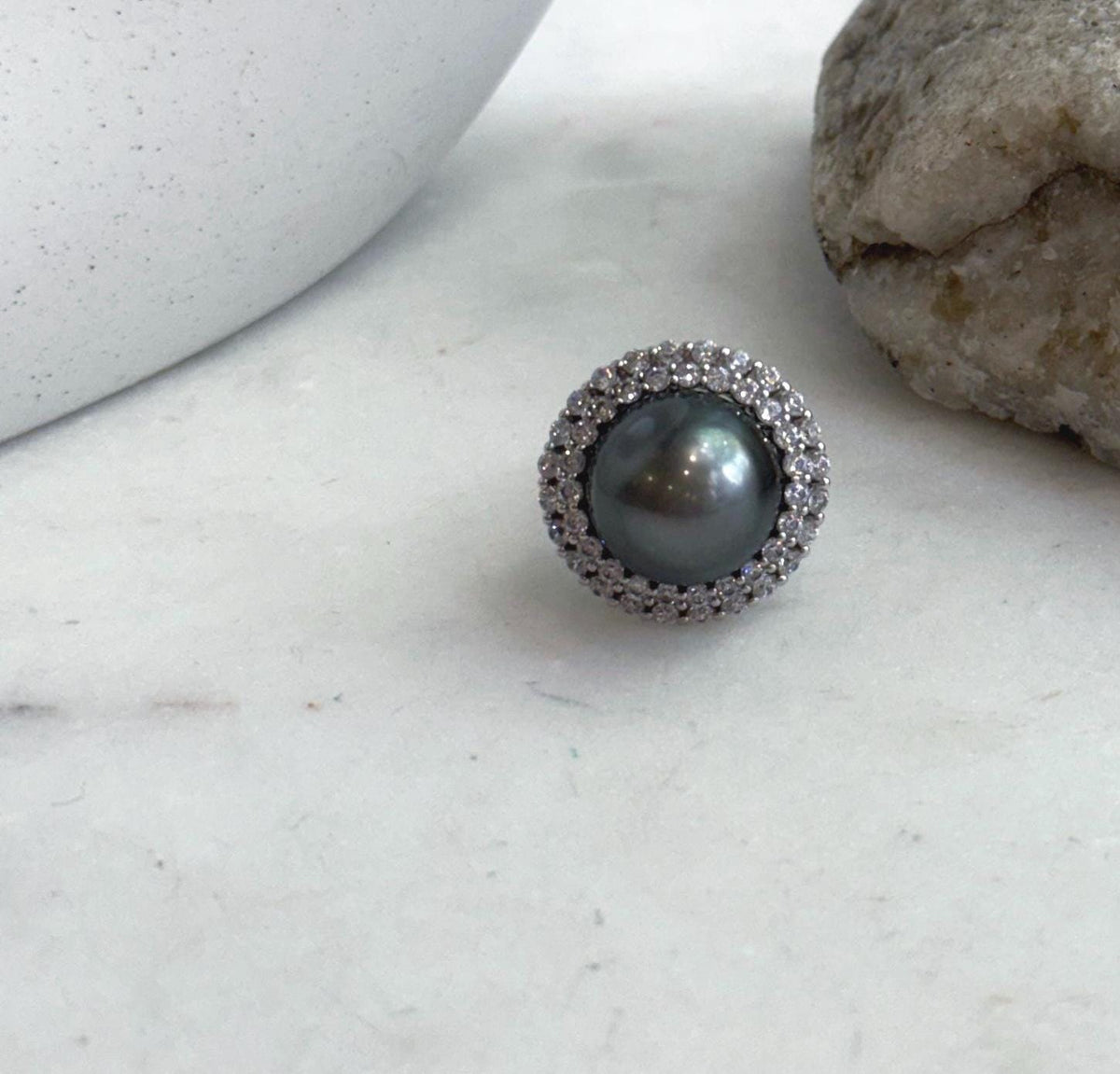 Tahitian saltwater pearl sunflower statement ring.