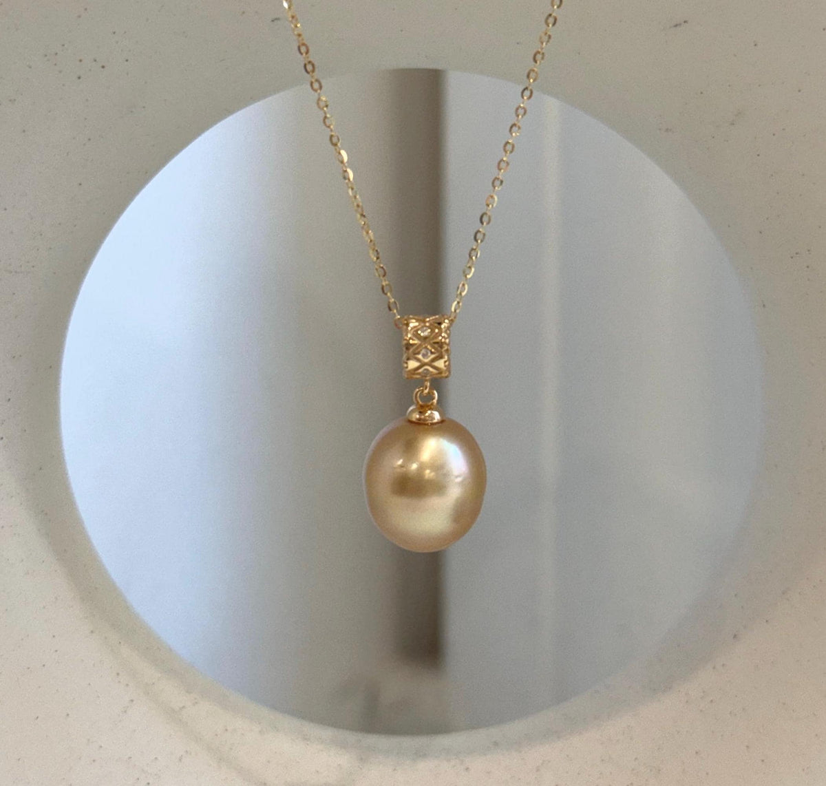 Elly’s 12.4x13.3mm Deep Tea Gold South Sea Pearl Pendant | Genuine Saltwater Pearl | Mirror Luster | S925 Silver | Flaw on Back