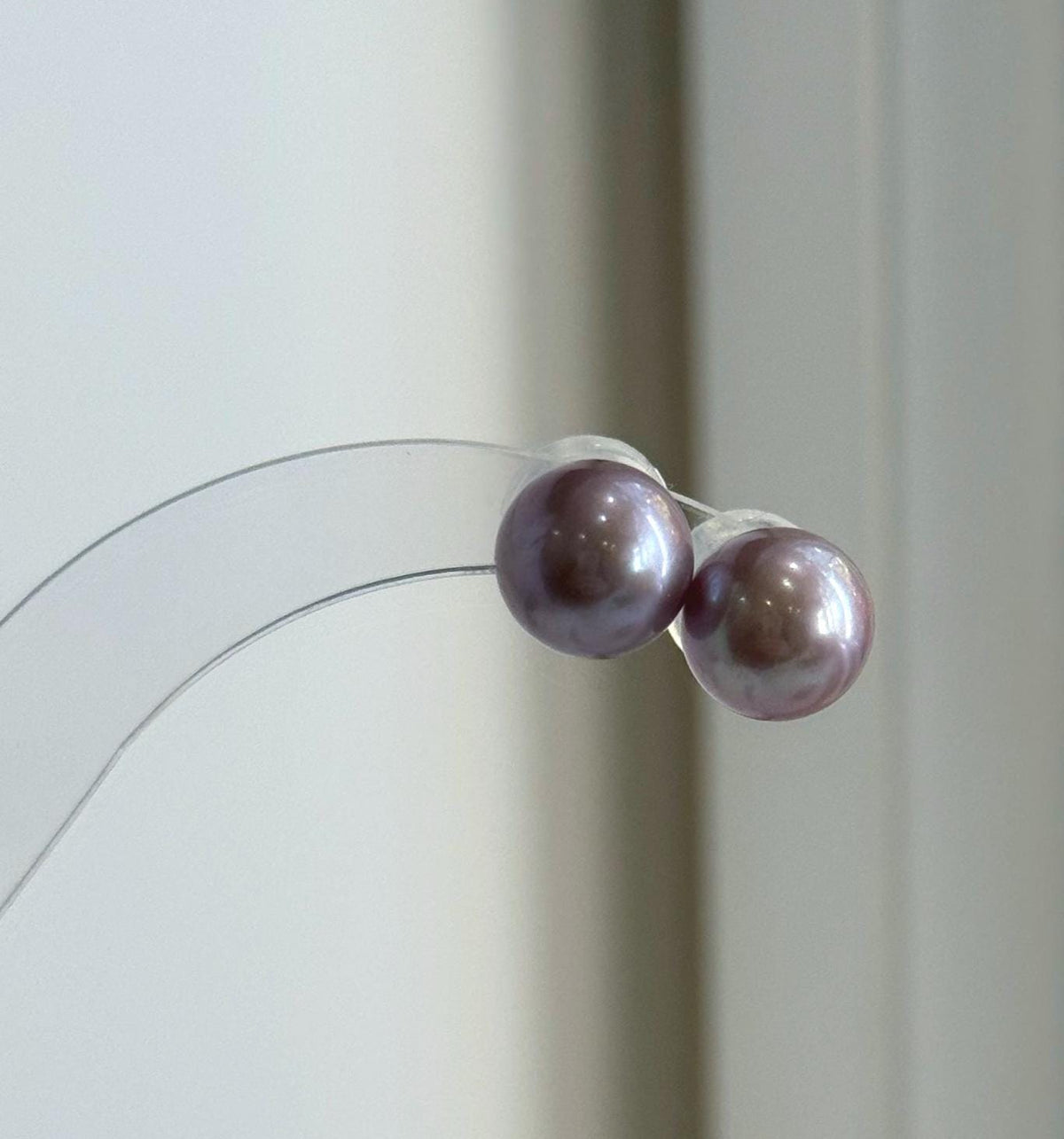 Rose lavender pearl pendant on a delicate sterling silver chain.