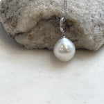 Statement pearl necklace crafted with S925 sterling silver.