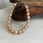 Freshwater pearl bracelet with nineteen genuine pearls