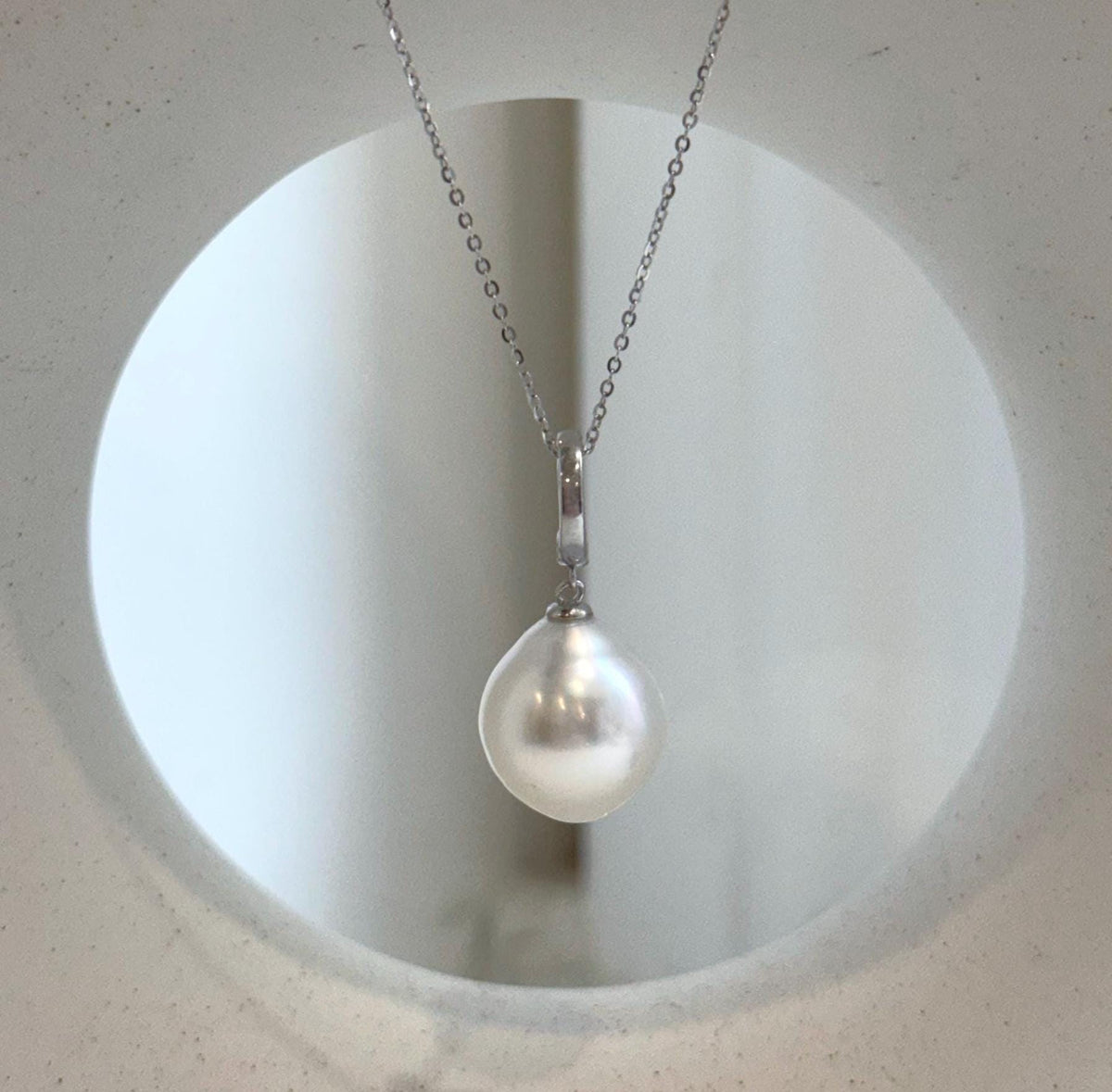 Large ocean pearl necklace with S925 sterling silver detailing.