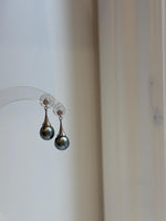S925 sterling silver hooks with gray pearl drops