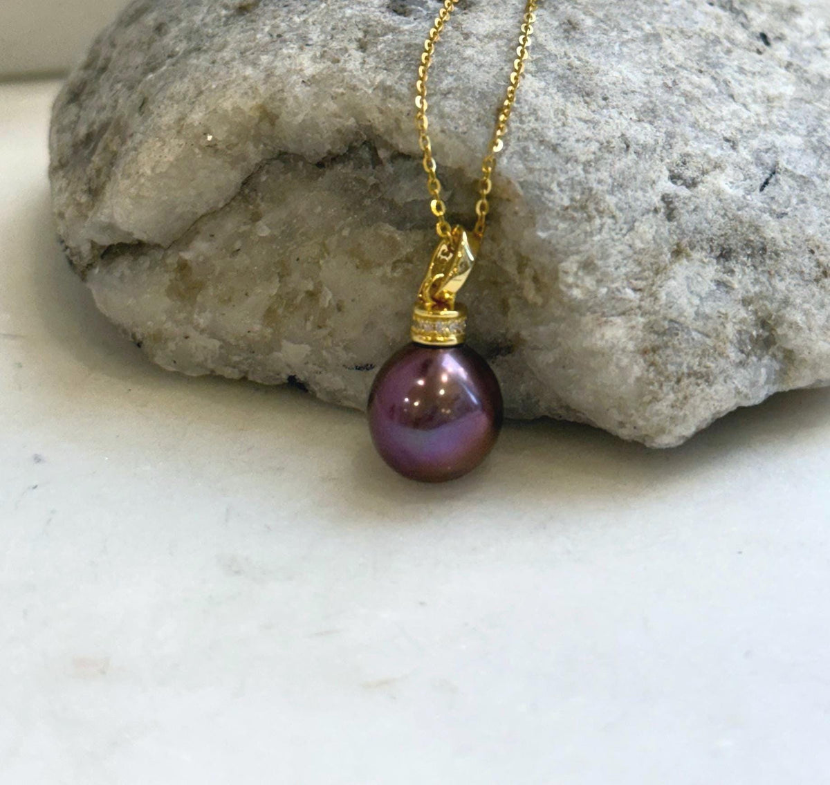 Raspberry rose pearl pendant and earring set combining mirror luster with S925 sterling silver.