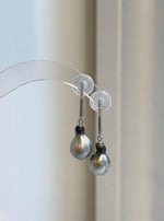 Silver gray Tahitian pearl drop earrings with S925 sterling silver bars