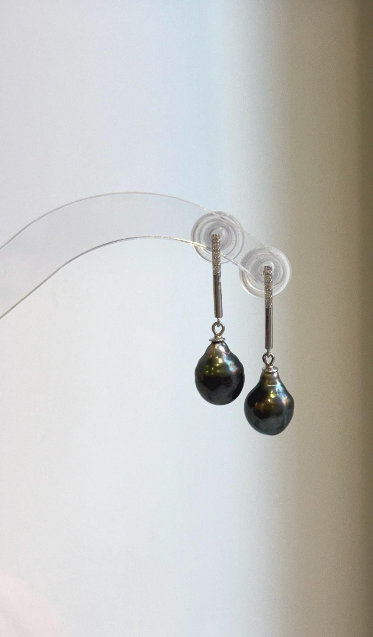 S925 sterling silver drop earrings featuring lustrous 9mm Hunter Ocean pearls.