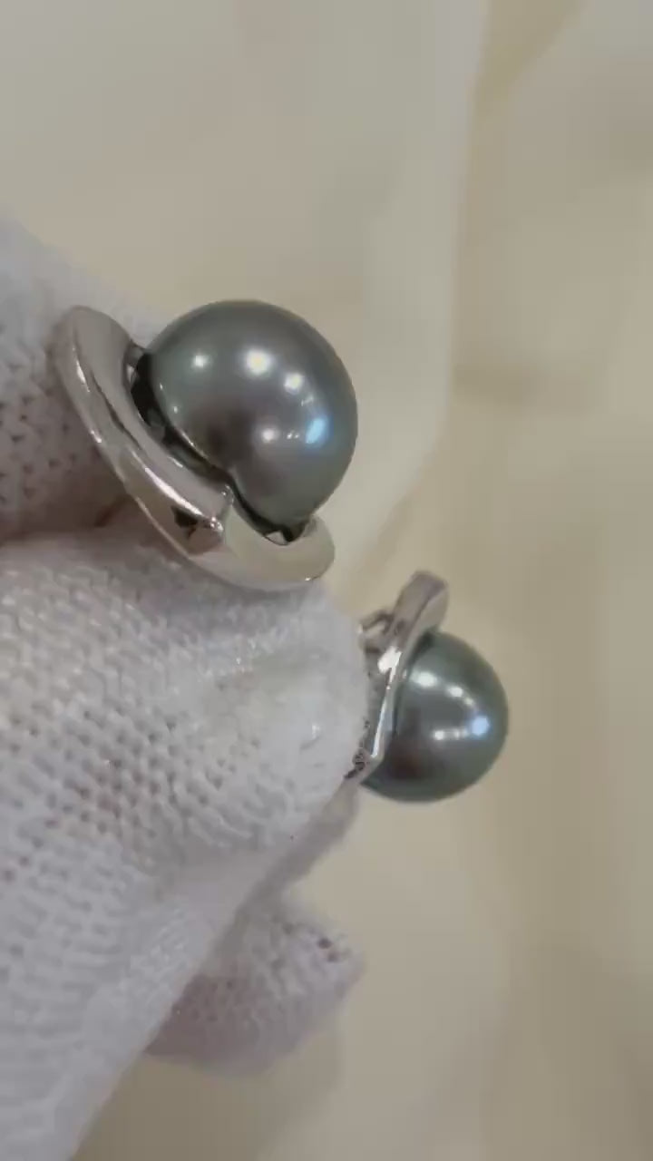 Elly’s Extreme luster Elegant Tahitian metallic platinum blue green pearl minimalist earrings, unique gift for her. 9mm. Pearljewelryidea