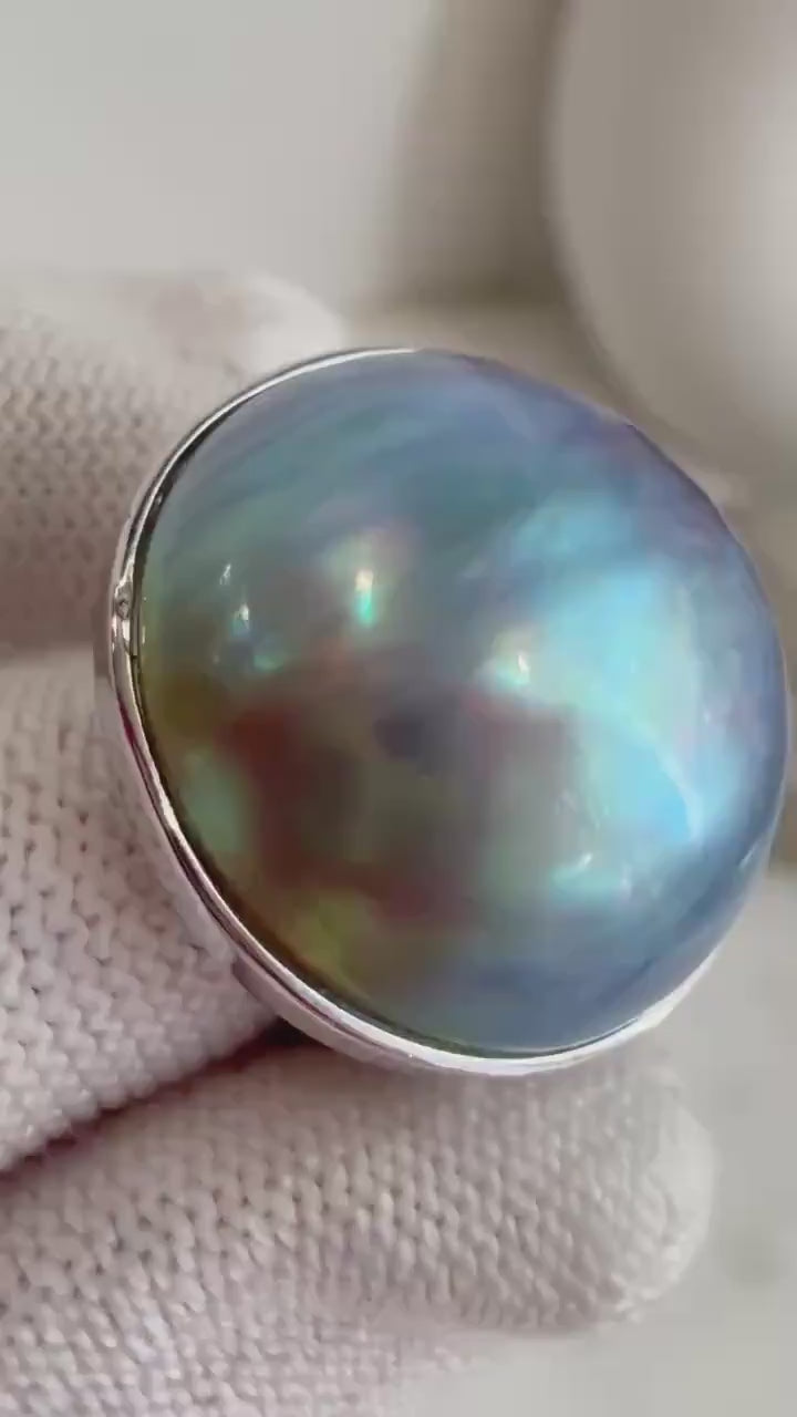 Elly’s 21mm Blue iridescent Ocean Round Mabe Pearl Ring: Extreme luster, S925 Silver base adjustable Ring.