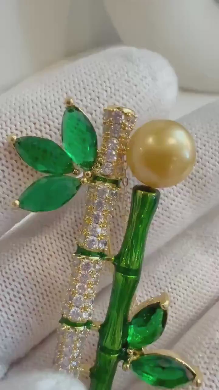 South sea ultra golden pearl bamboo brooch pendant 2in1: Extreme luster mirrored, 9.5mm, 2.3x4.8cm, S925 silver chain for seperate purchase.