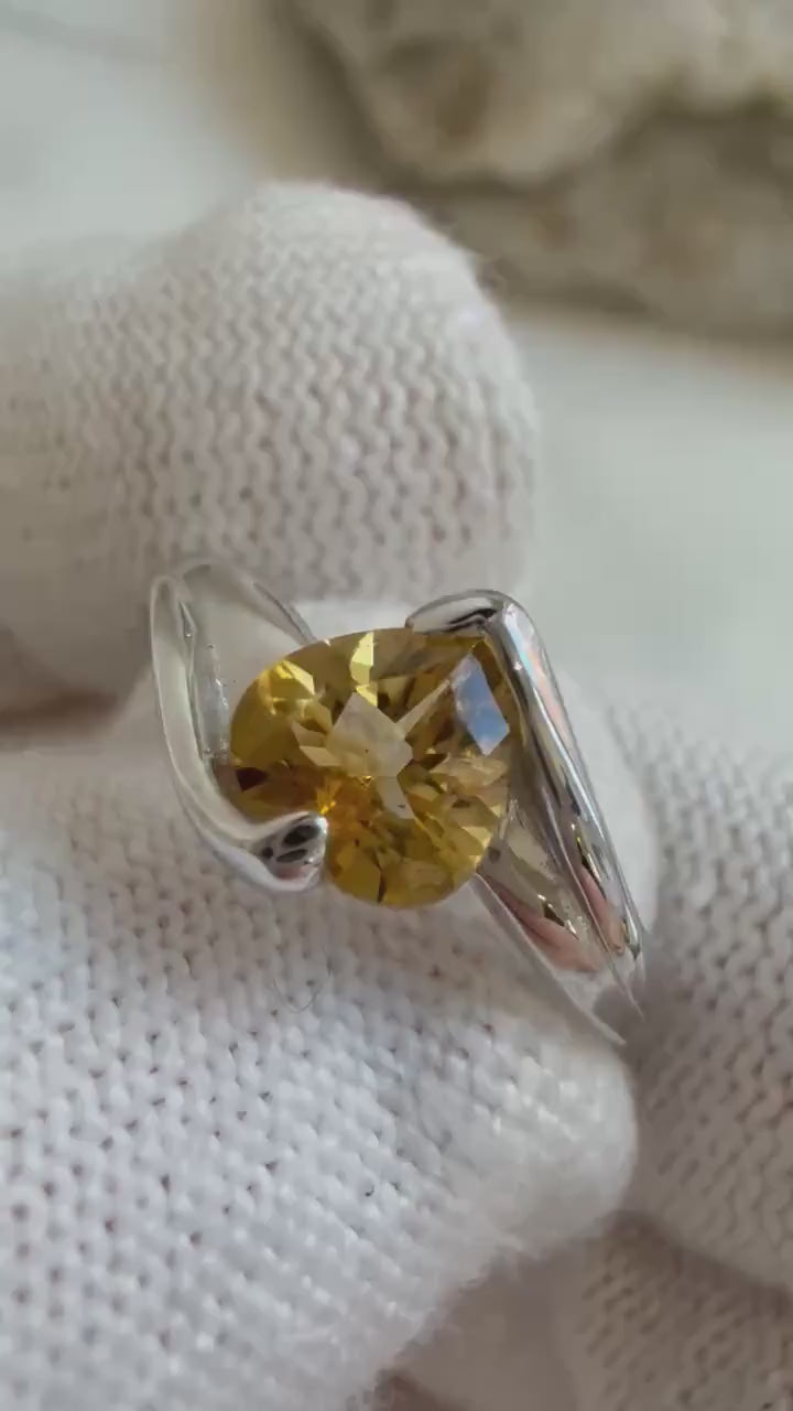 Elly’s Genius Citrine S925 silver Heart Ring, US