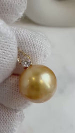 Elly’s 11.7mm 18K Au750 Real Gold South Sea deep Gold Ocean Pearl Pendant: Extreme luster mirrored, 1.5cm high, S925 silver chain.