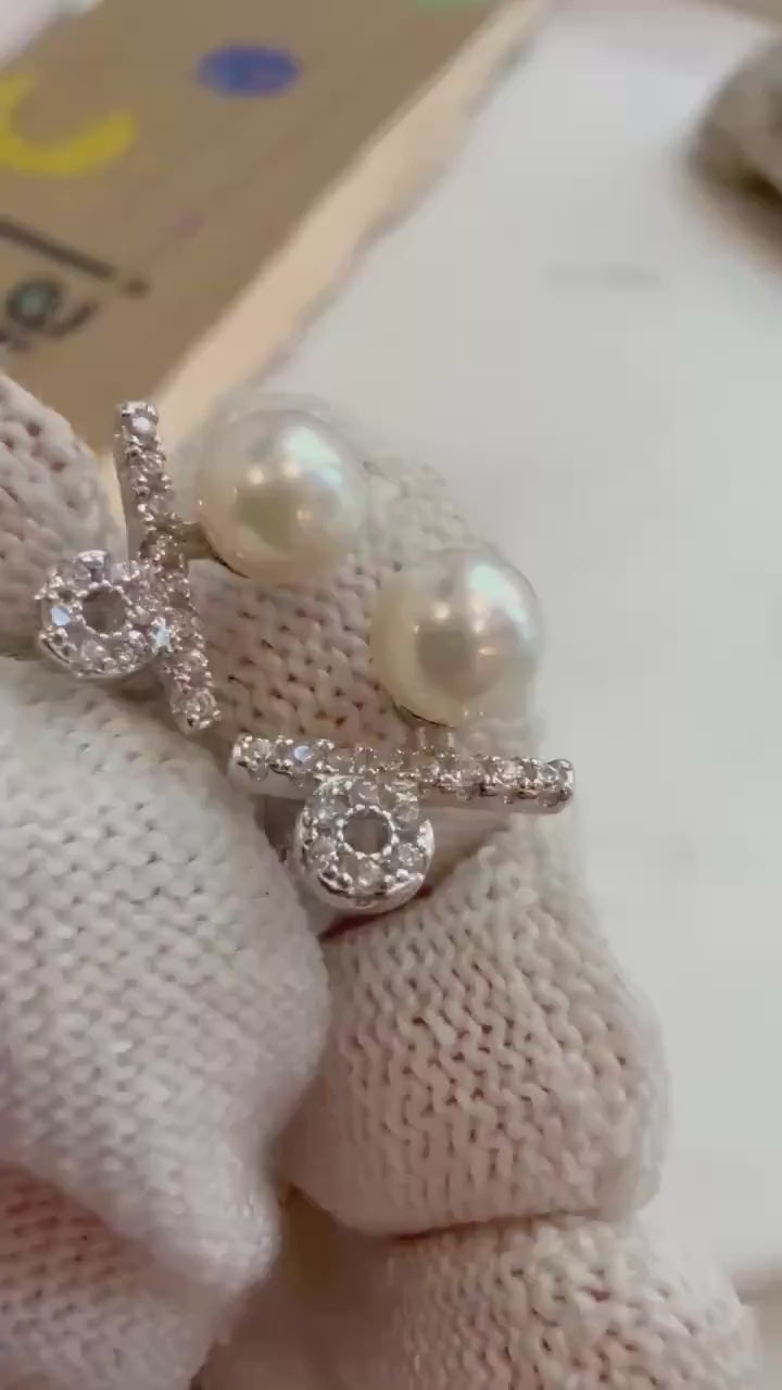 Elly’s Freshwater Pearl Earrings: S925 Silver, Vintage Style, Strong Luster