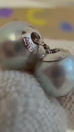 Double Au750 18k Gold Akoya Ocean silver blue Round Pearls Floating pendant silver chain Classic Necklace for her birthday gift. 7.1-8.4mm