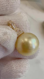 13.7mm Extreme luster mirrored South Sea Golden ocean Pearl S925 silver pendant Elegant Anniversary Statement Gift for her. Smooth clean!