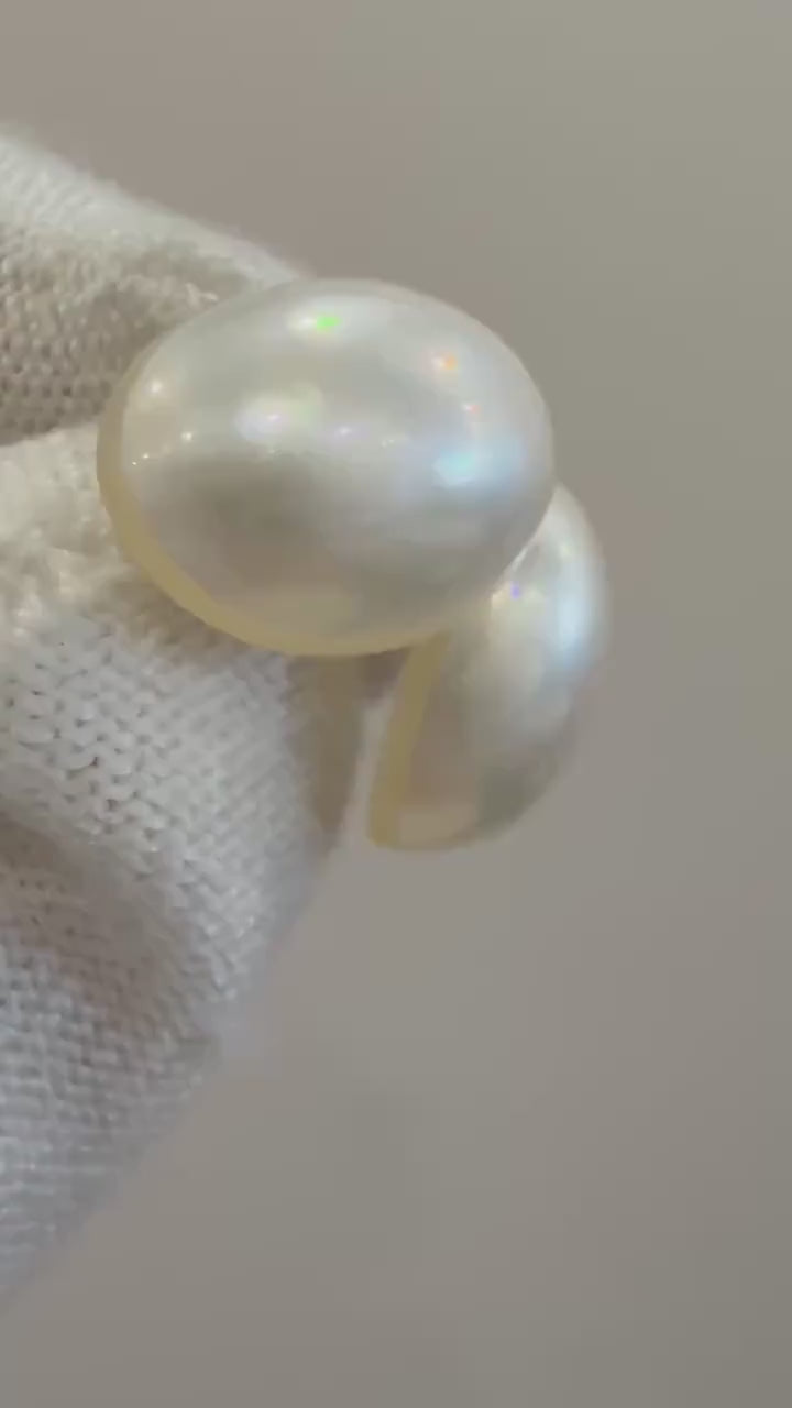 Elly’s Au750 18K Gold stud 10.5x14mm Strong Luster Ocean white Mabe Pearl minimalist earrings unique gift for her. Anniversary gift.