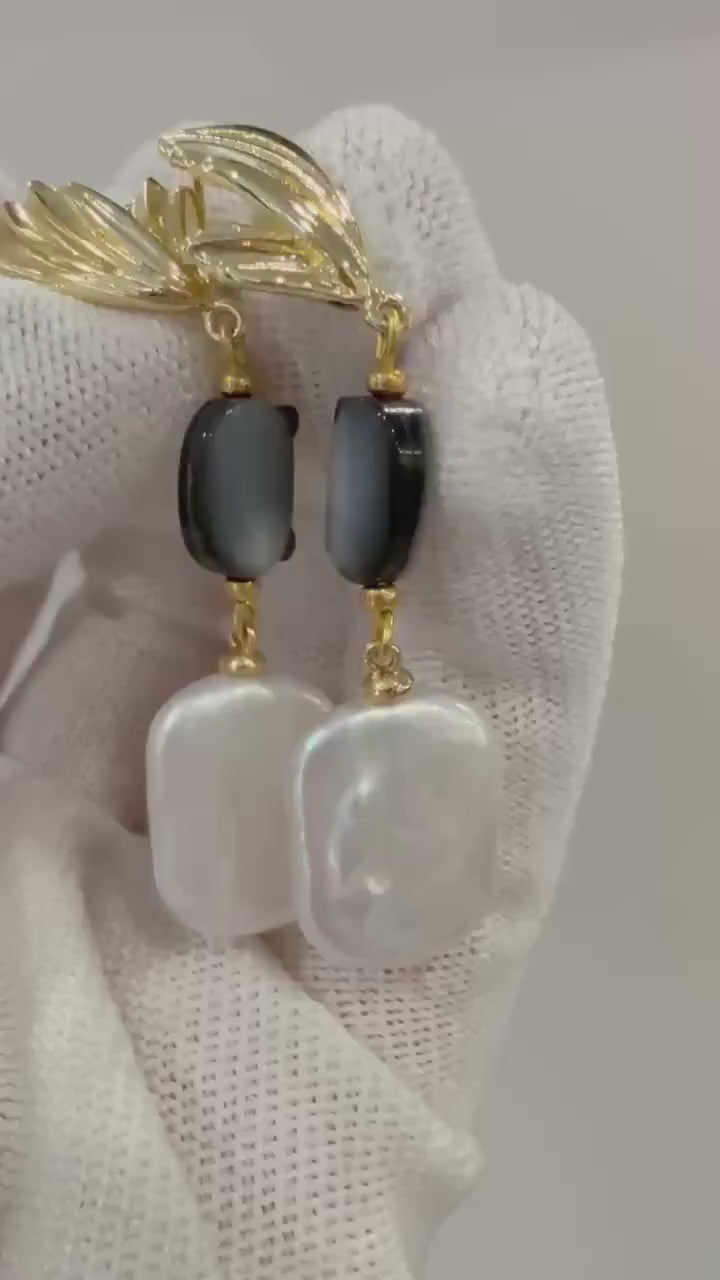 Elly’s Not for seperae buy! Strong luster Keshi White Iridescent Pearl Cat design earrings stylish S925 silver earrings unique gift. 12.5mm